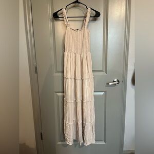 Elegant Cream Maxi Dress